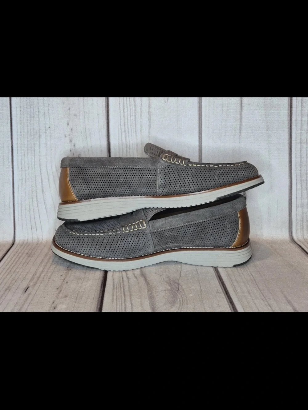 Johnston & Murphy Men's Size 13M Gray Nubuck Perforated Trufoam Loafer Shoes